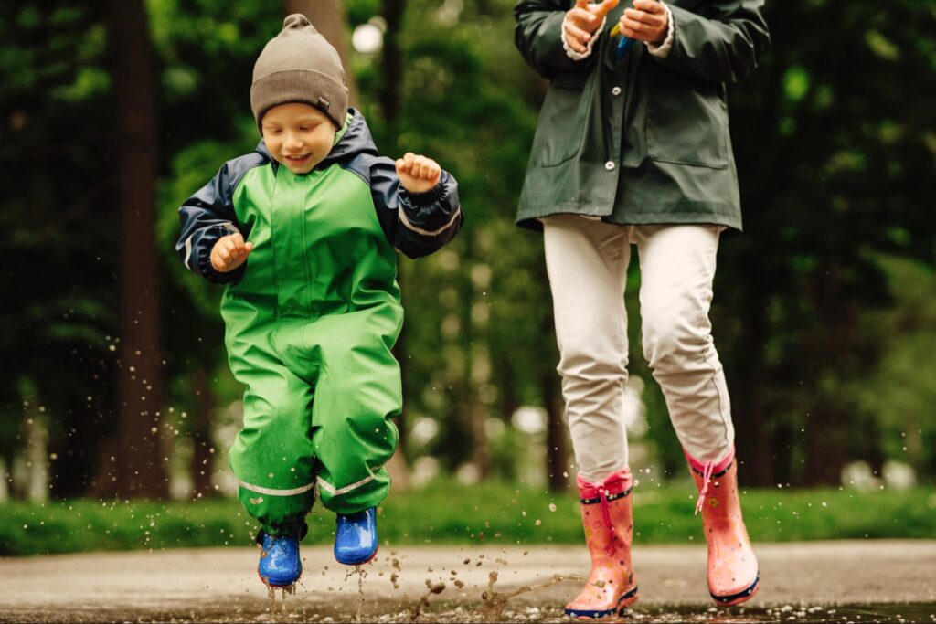 how kids wear seasons