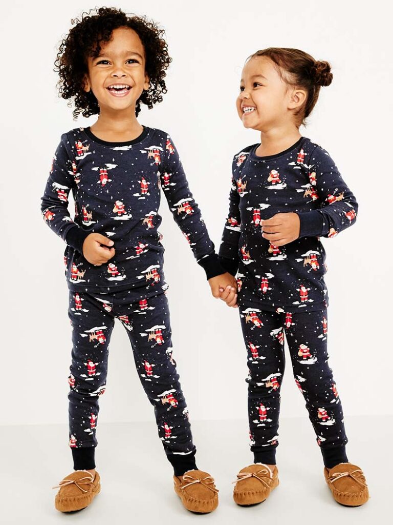 how to choose christmas pajamas for kids