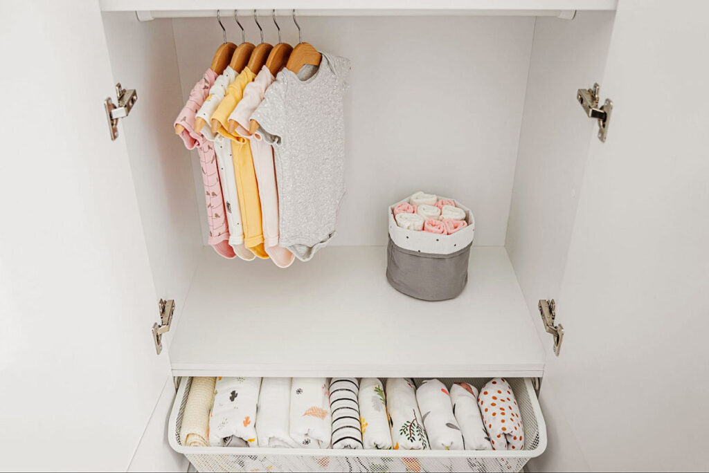 how to organize newborn dresser
