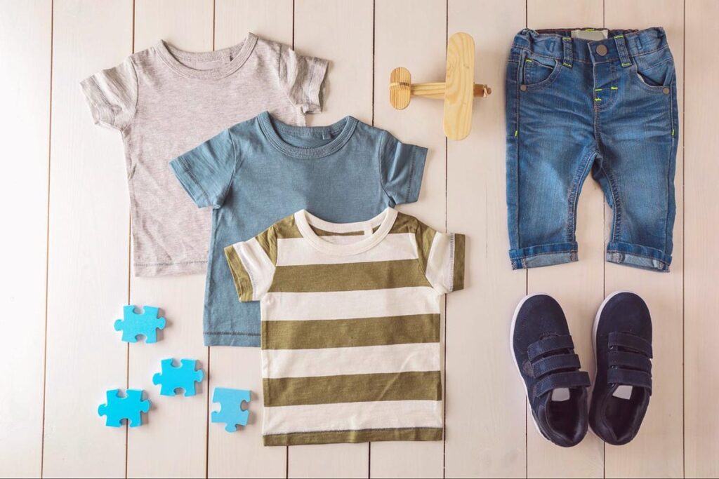 how to organize newborn dresser