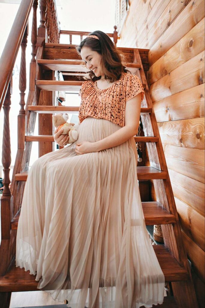 can you wear jeans to a baby shower