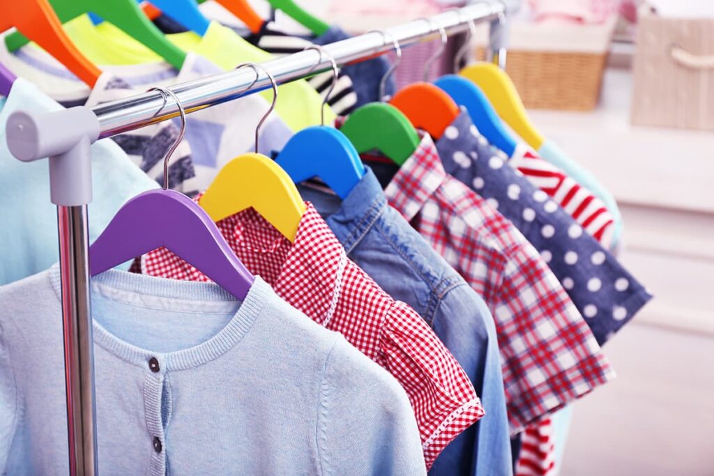 Kids clothes hanger